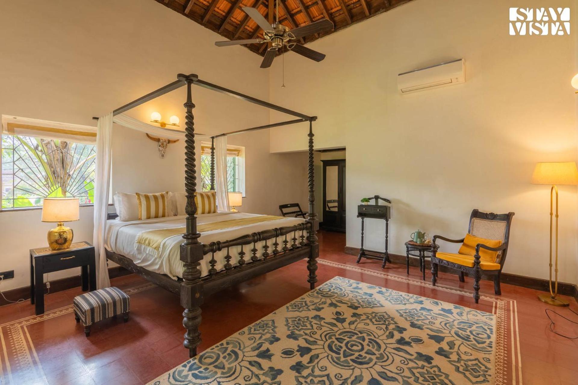 Stayvista At Amalia By Tellado With Pool, Wifi Assagao Dış mekan fotoğraf